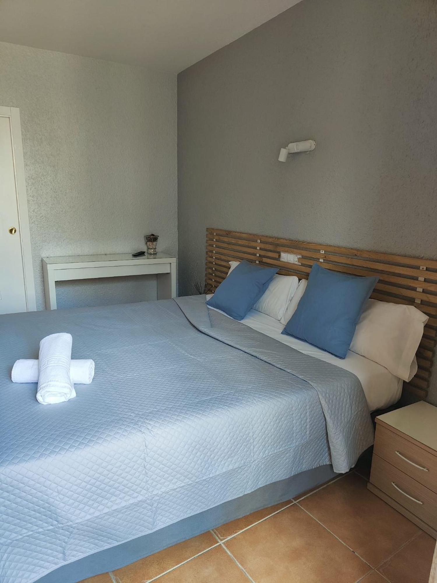 Hotel Acebo Plaza Mayor Jaca Dış mekan fotoğraf