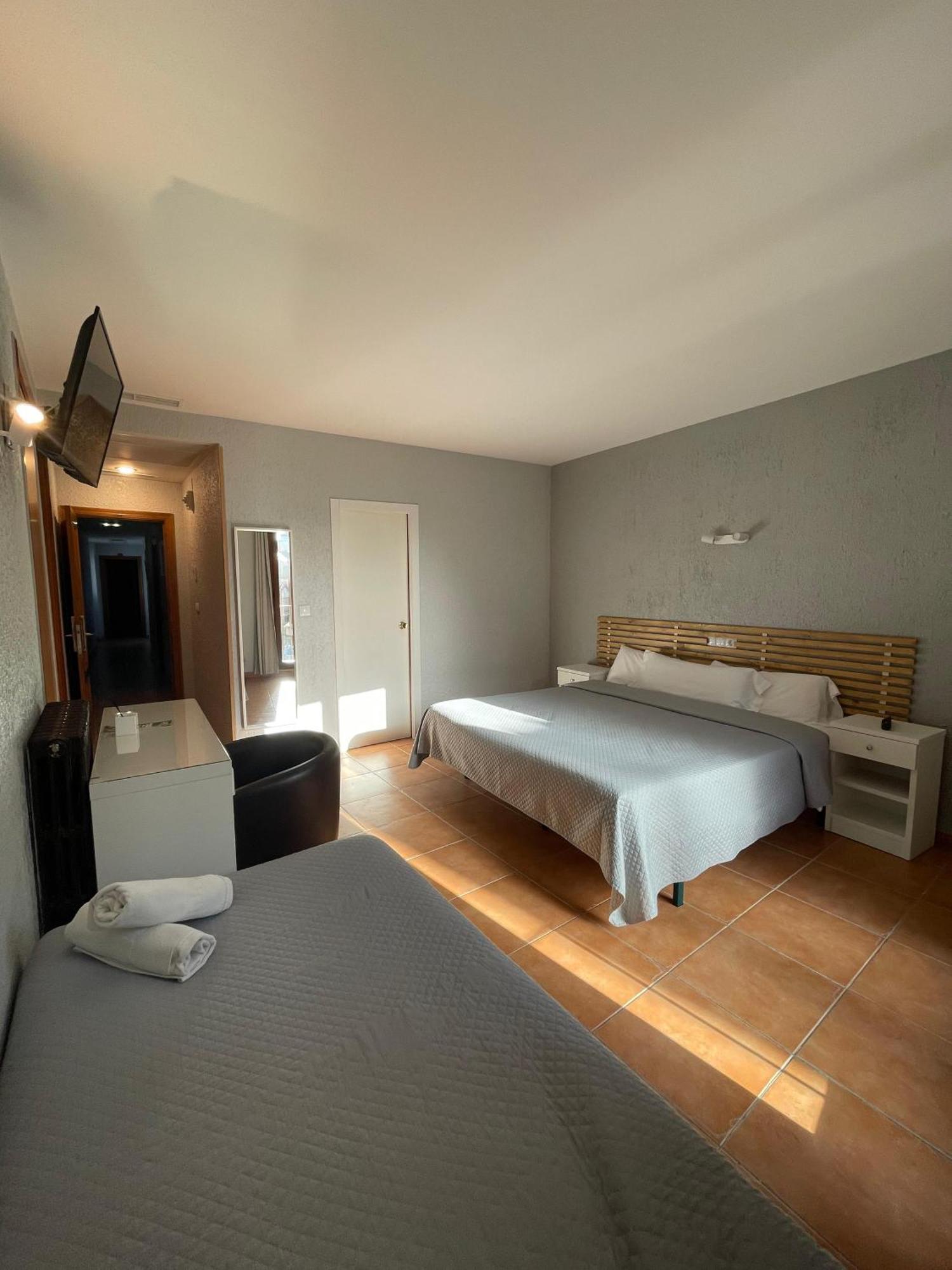 Hotel Acebo Plaza Mayor Jaca Dış mekan fotoğraf